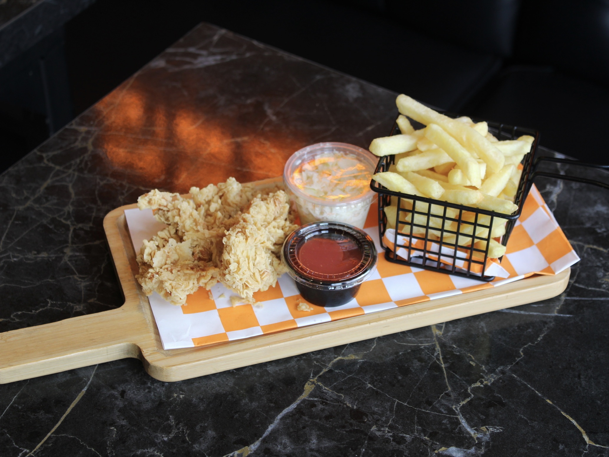 KIDS MEAL